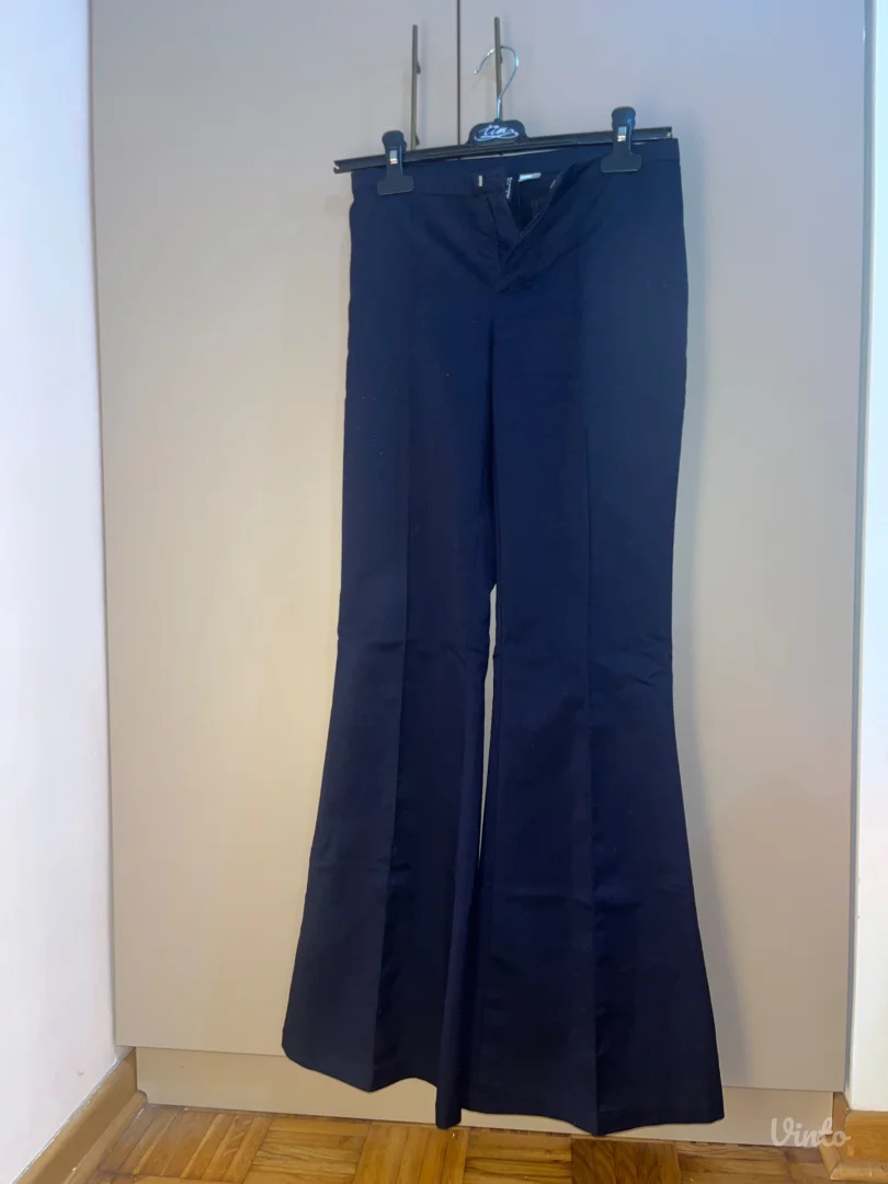 Svečane pantalone, zvoncare