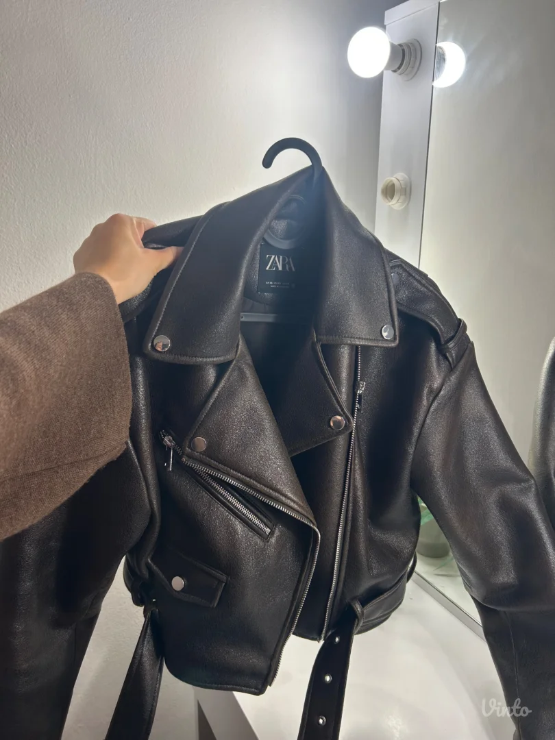 Zara kozna jakna