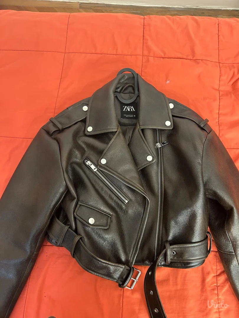 Zara kozna jakna