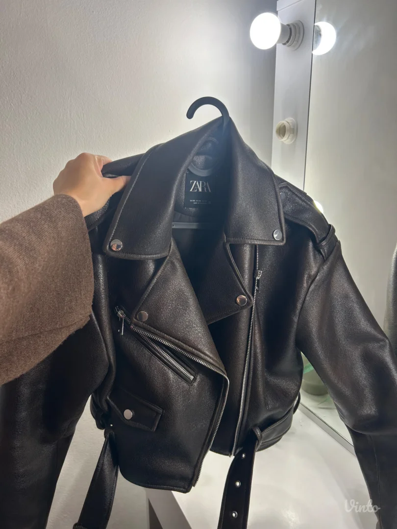 Zara kozna jakna