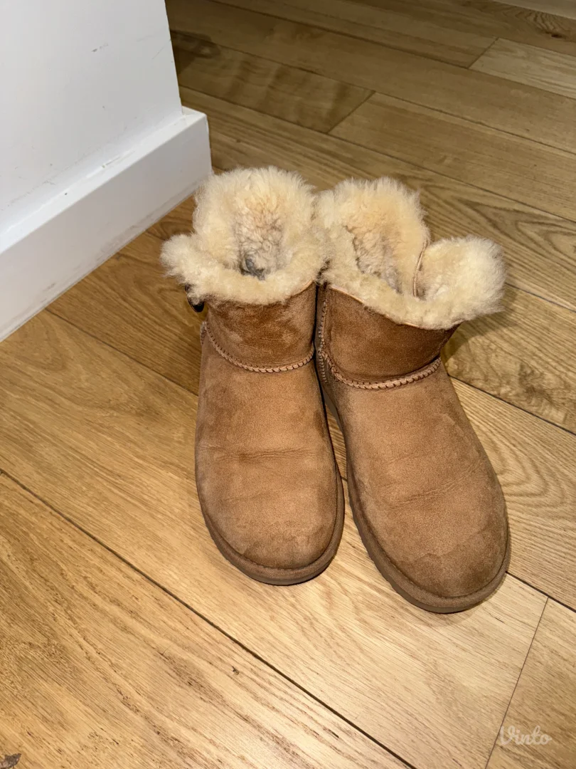 Ugg cizmice