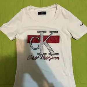 Calvin klein majica