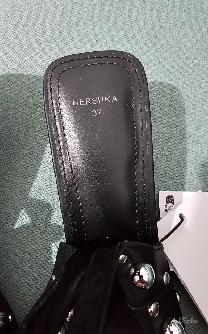 Bershka nove salonke