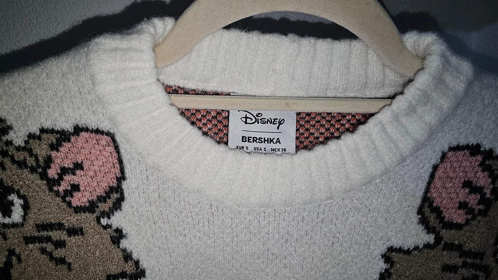 Bershka Disney dzemper