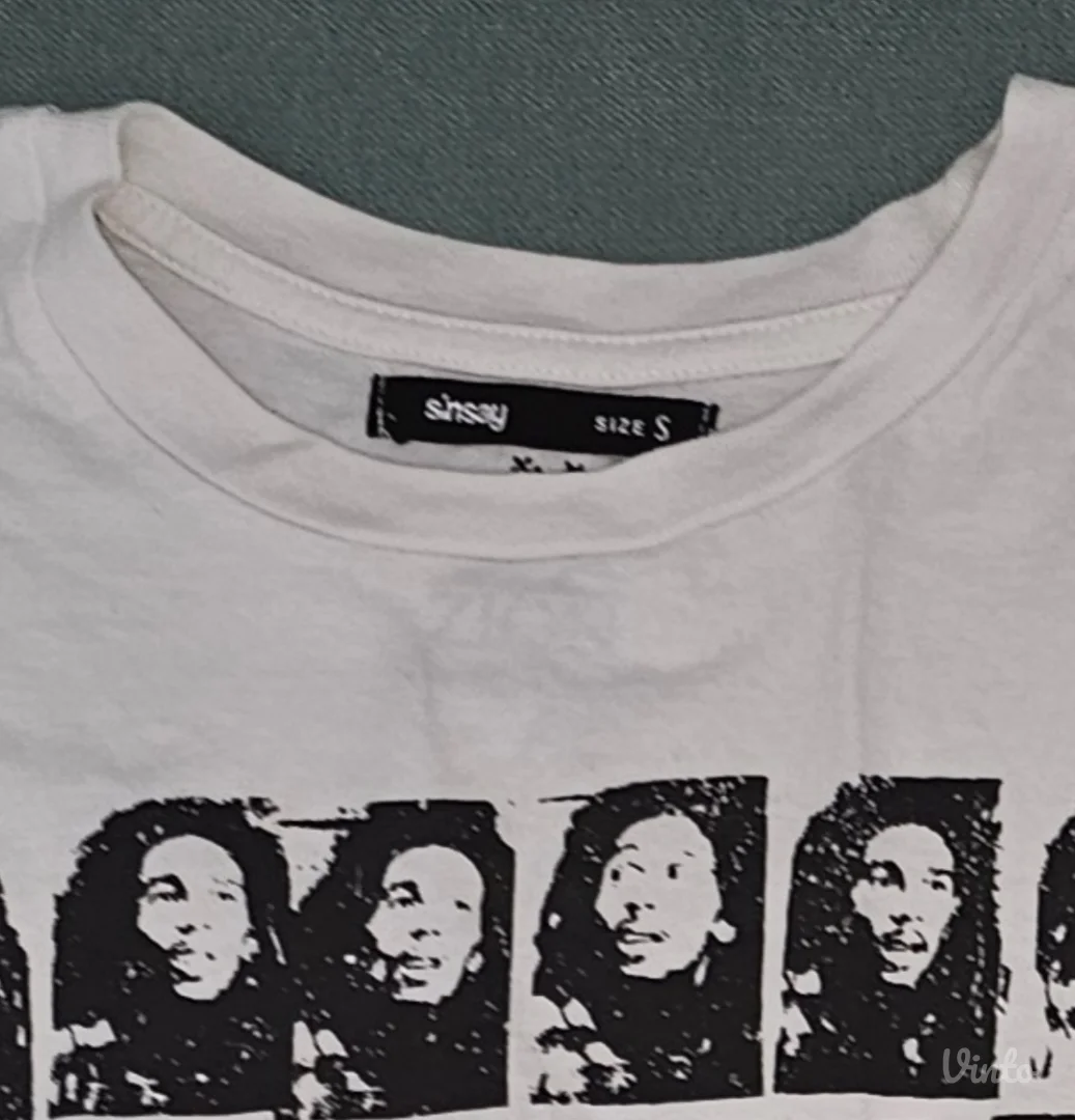 Lot Sinsay i Bershka crop majice