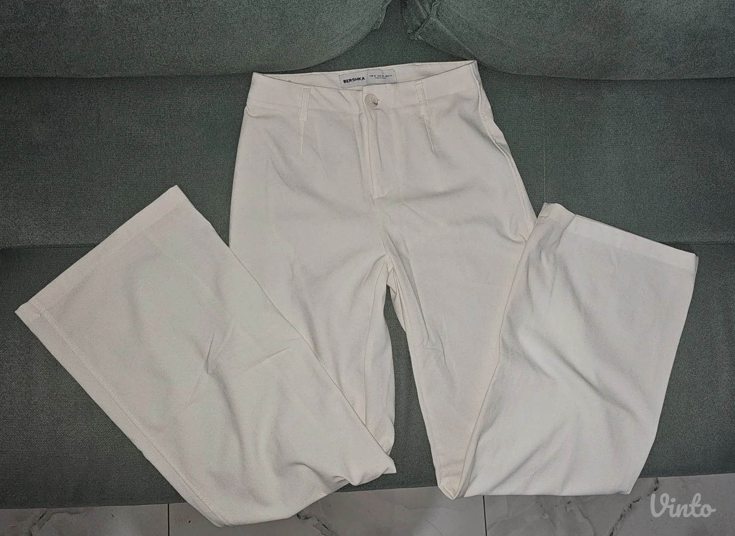 Bershka wide leg bele pantalone