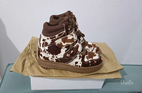 Bershka cow patike sa skrivenom petom