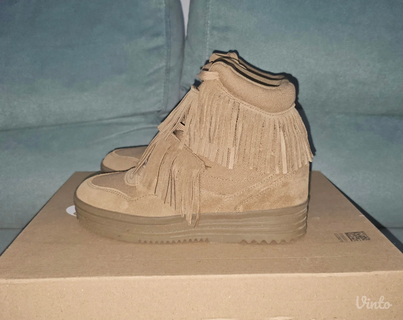 Bershka kožne patike sa skrivenom petom