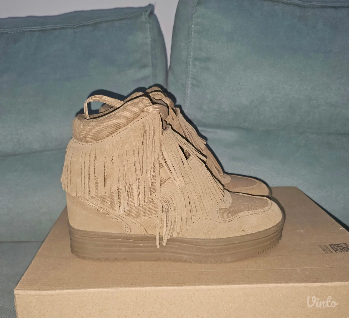 Bershka kožne patike sa skrivenom petom