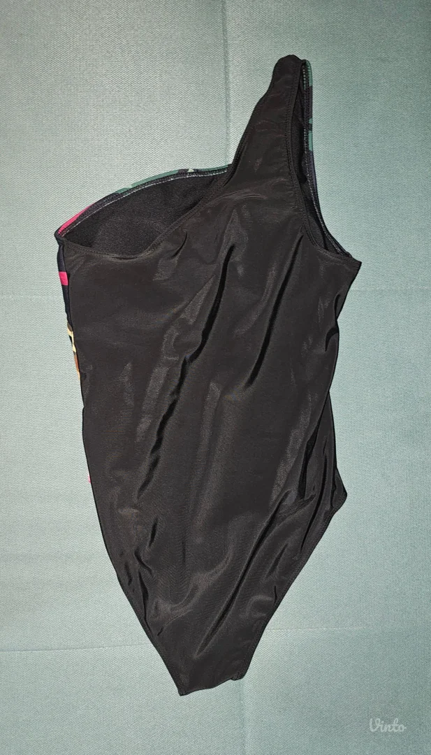 Jednodelni kupaci novo