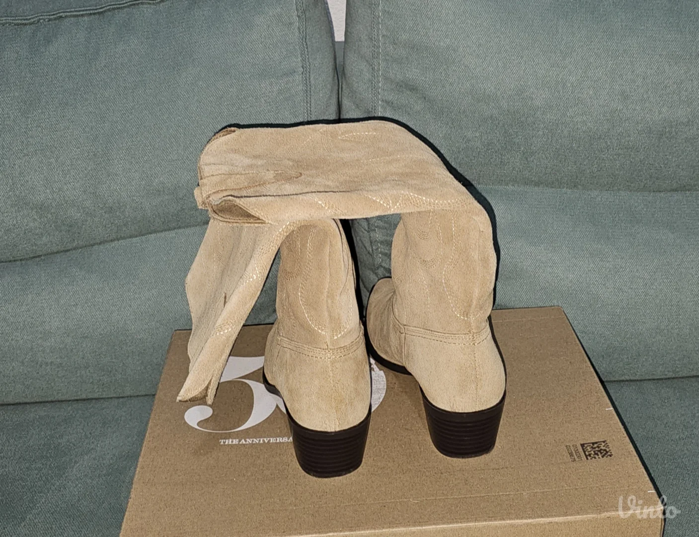 Stradivarius kožne kaubojke