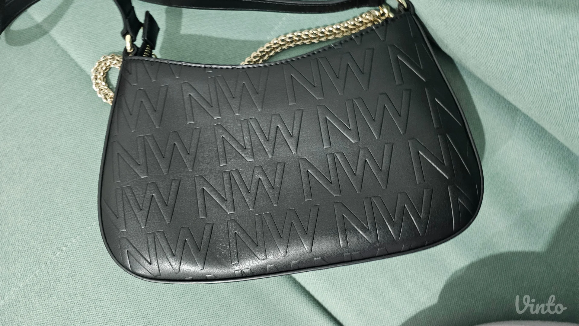 Nine West crna torba