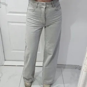 Zara wide leg farmerke 34 / 36