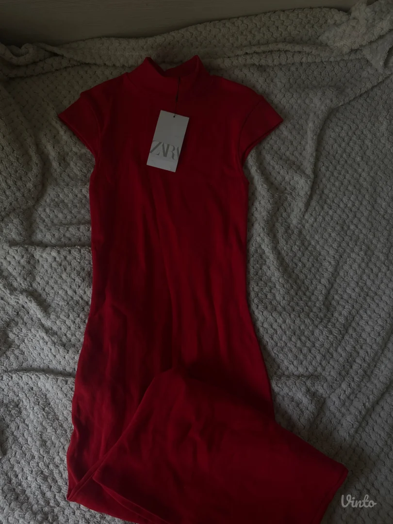 Zara crvena haljina