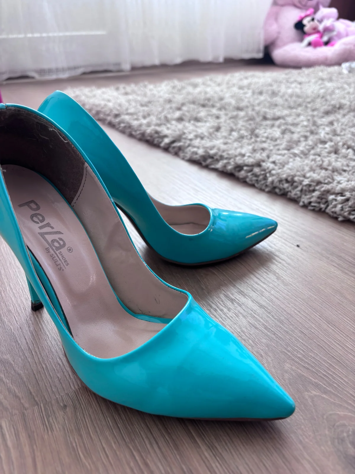 Mint zelene salonke