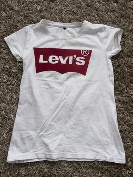 Levis majica