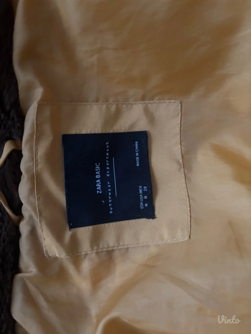 Zara žuta jakna sa krznom