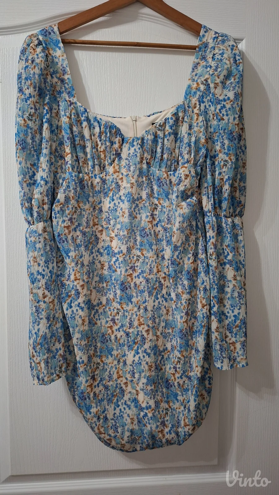 PrettyLittleThing trudnica haljina 38