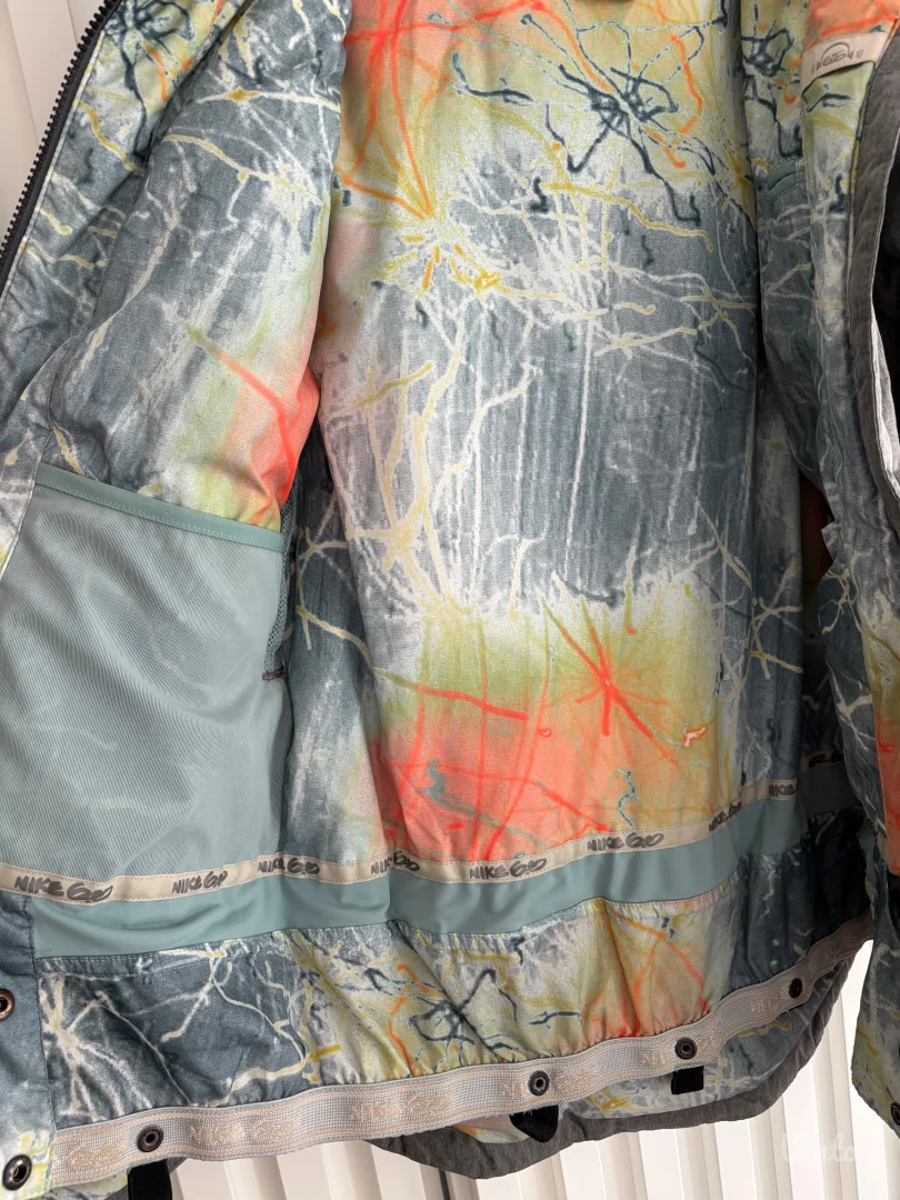 Nike zimska jakna xs