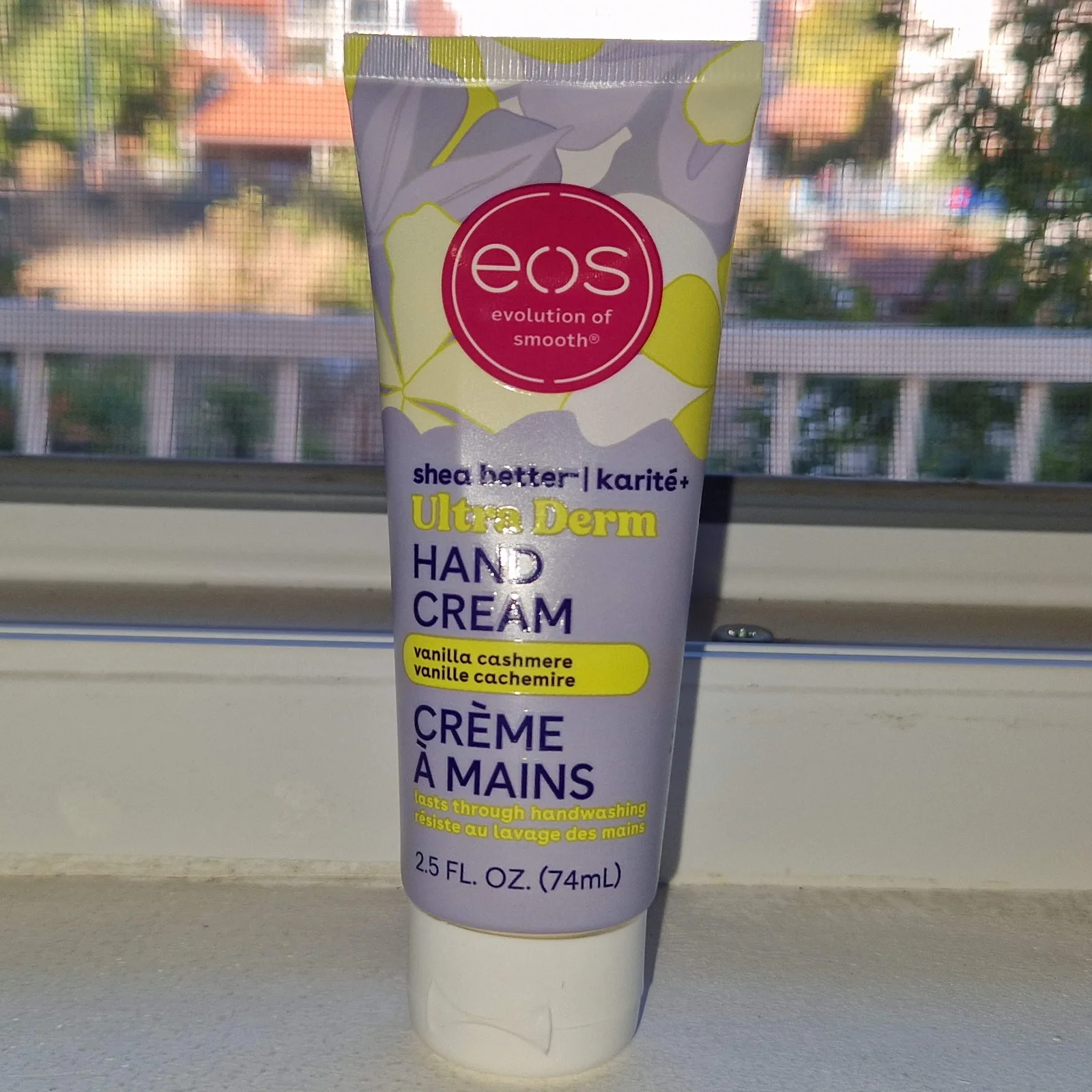 EOS Shea Better krema za ruke Vanilla Cashmere (74ml)