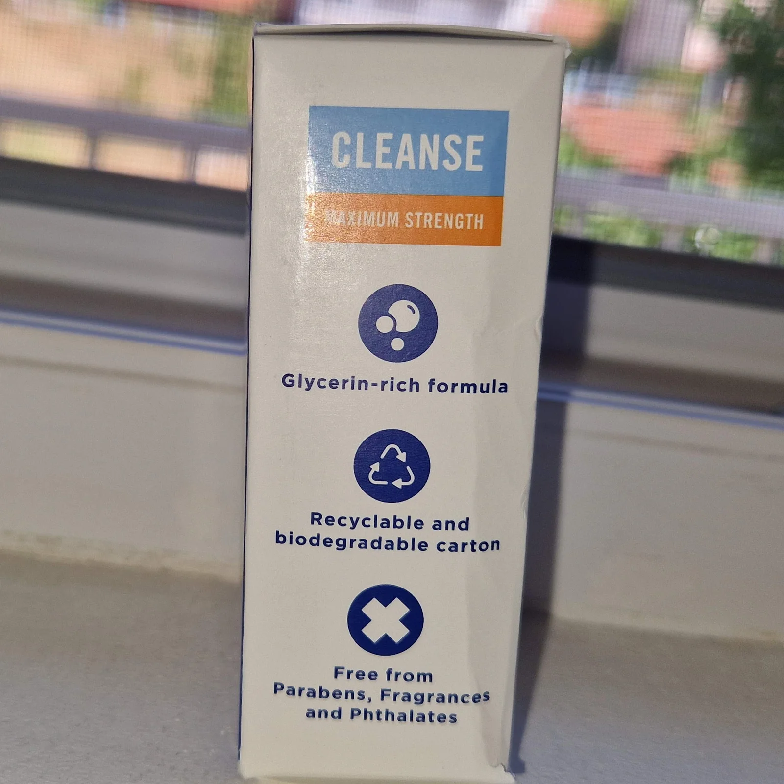 PanOxyl sapun za lice i telo protiv akni 10% (113g)