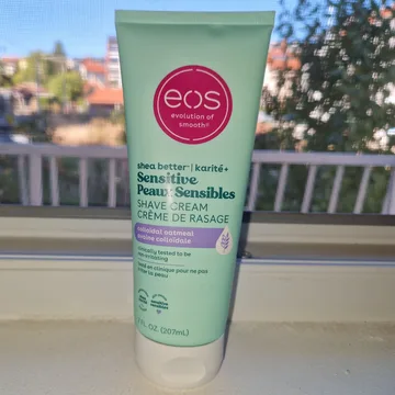 EOS Shea Better krema za brijanje za osetljivu kožu (207ml)