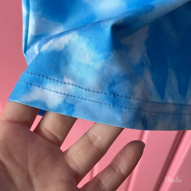 Plava mini haljina bez ledja