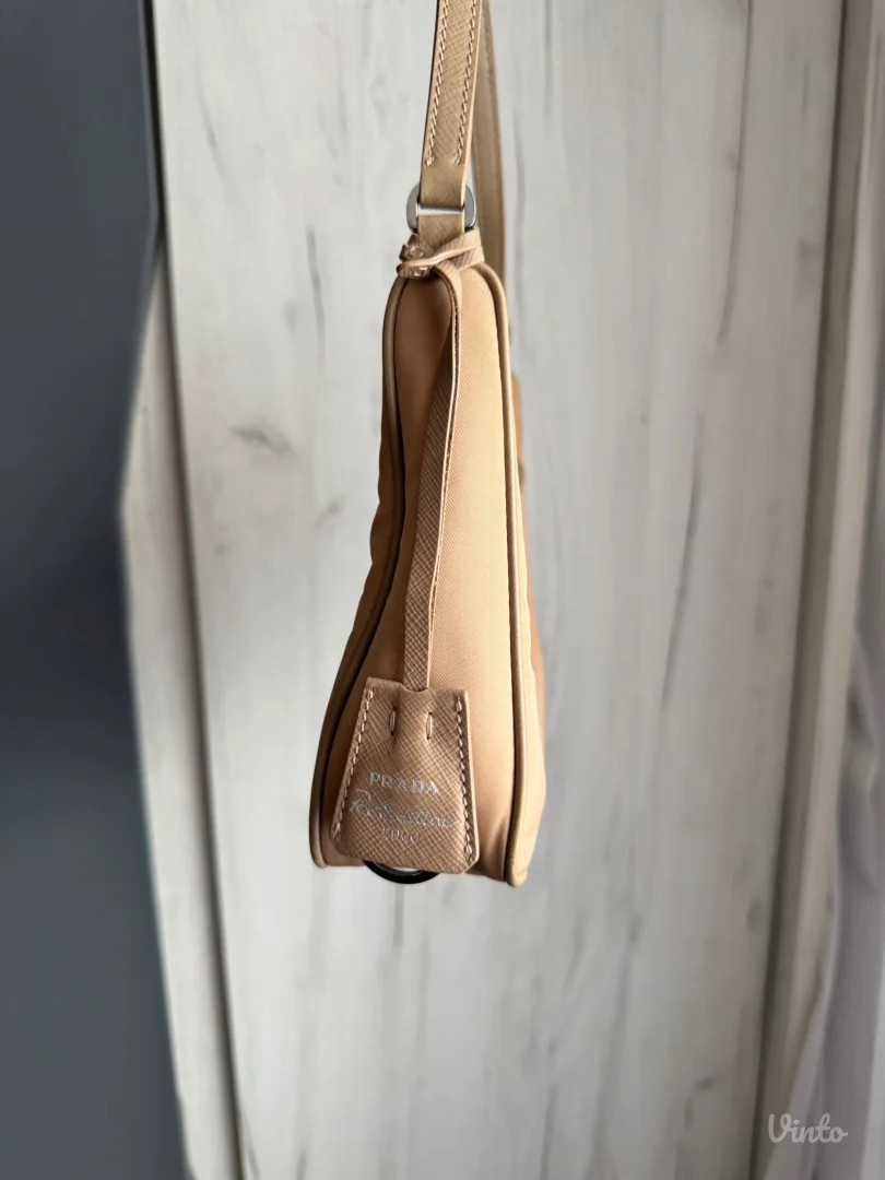 Prada nylon torba
