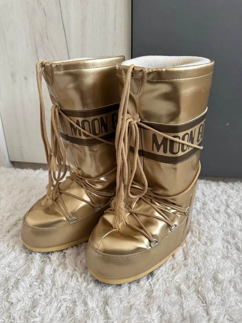 Moon boot čizme