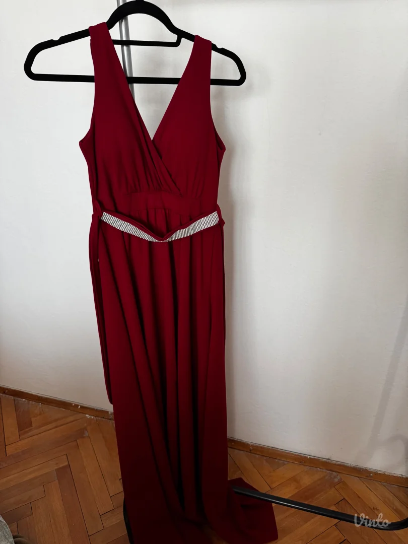 Elegentna duga haljina