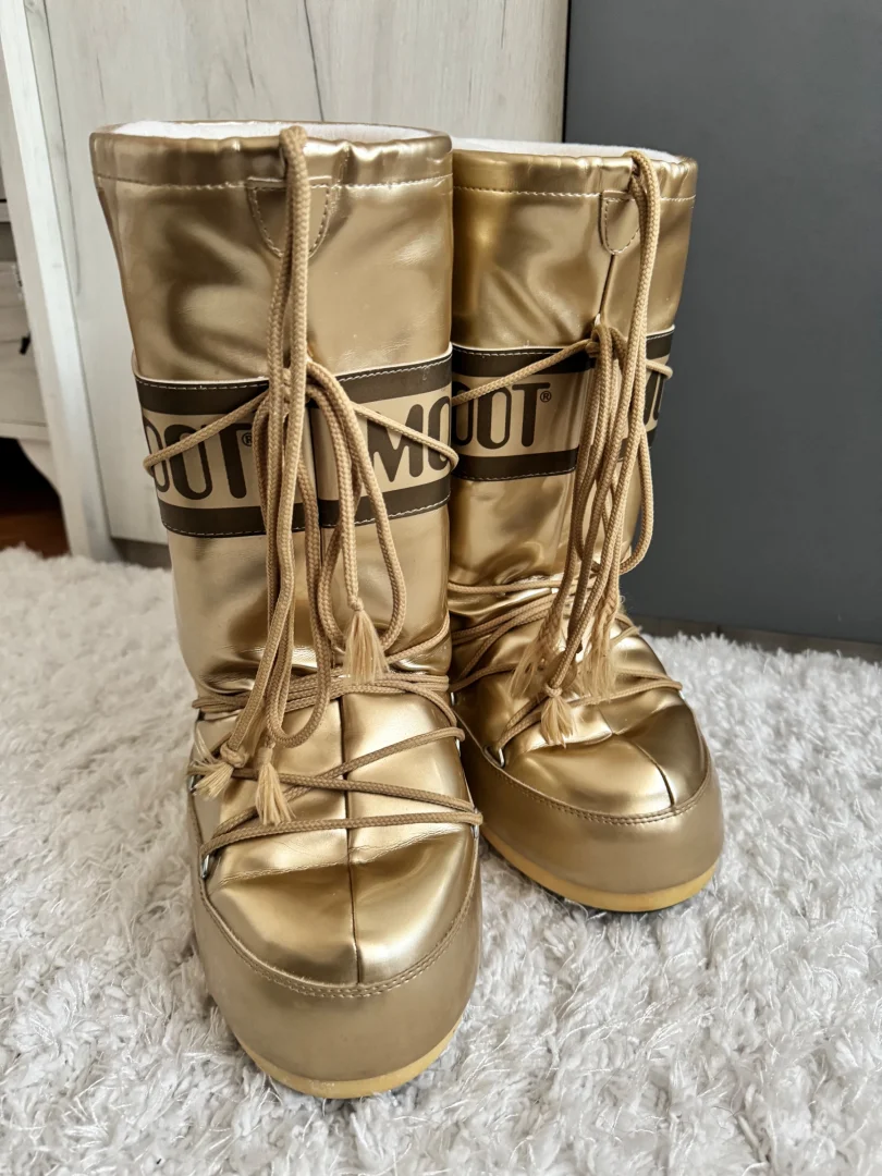 Moon boot čizme