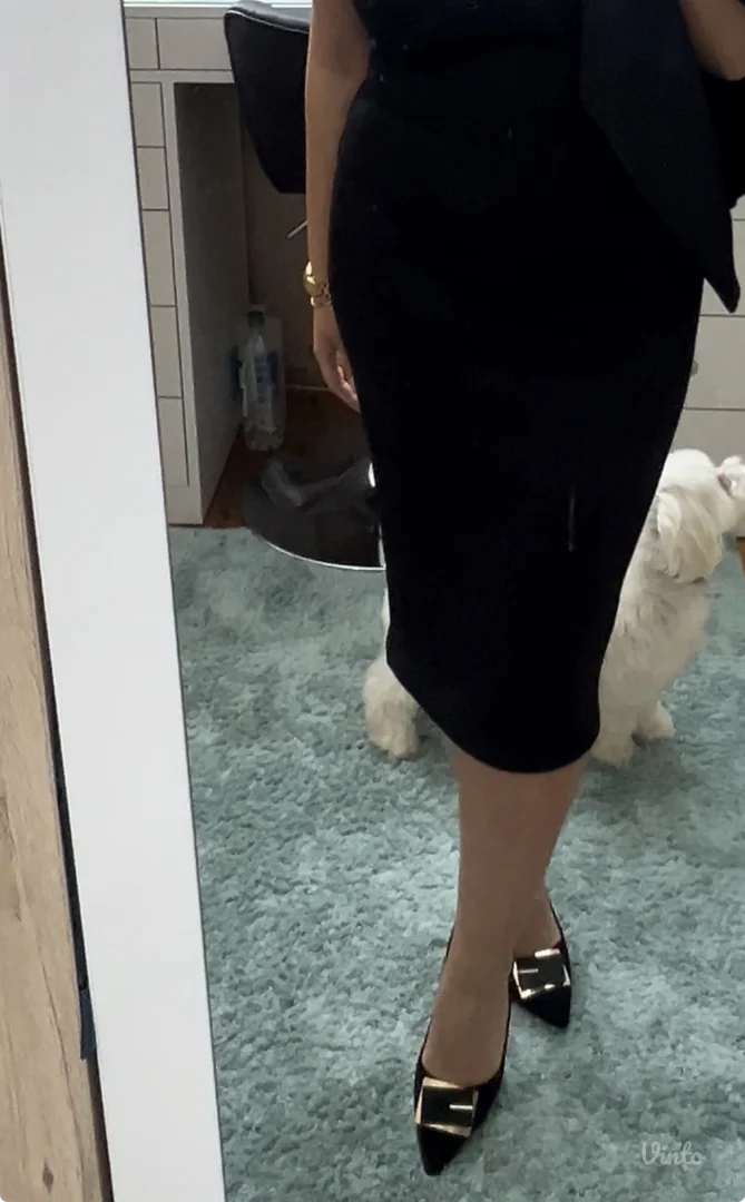 Crne plišane salonke