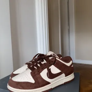 Nike patike Dunk Low zenske