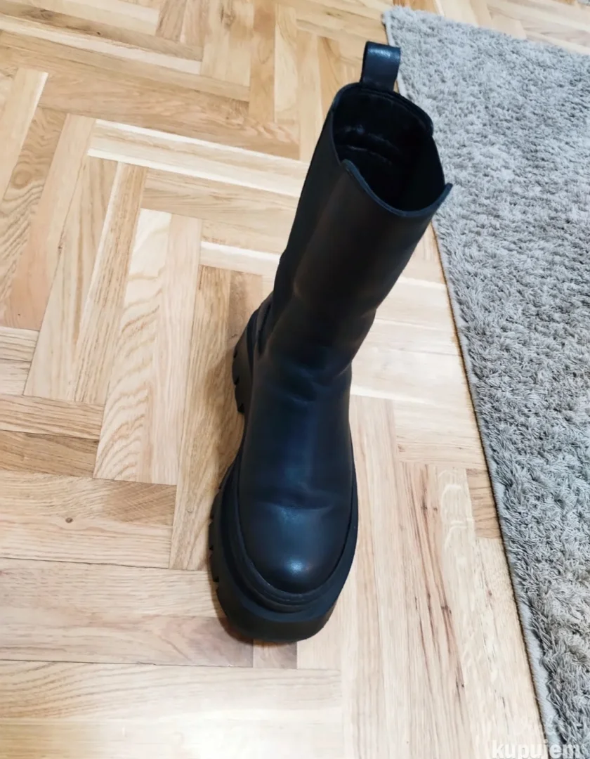 Čizme Kozne broj 38