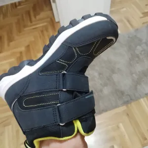 Cizme za decaka br 34