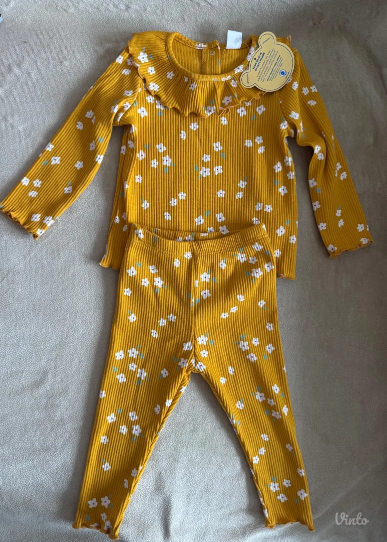 Cvetni komplet waikiki pantalone i bluzica **NOVO**