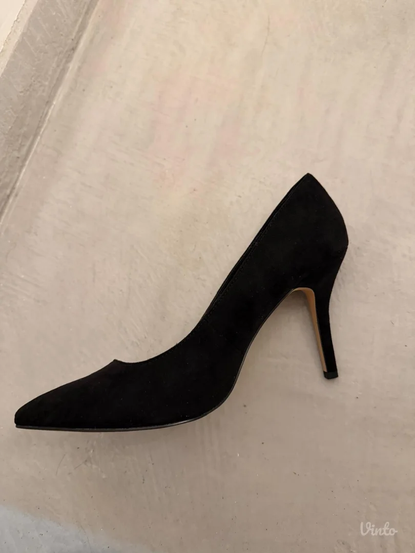 Nine West kožne salonke NOVE