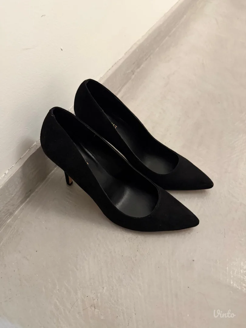 Nine West kožne salonke NOVE