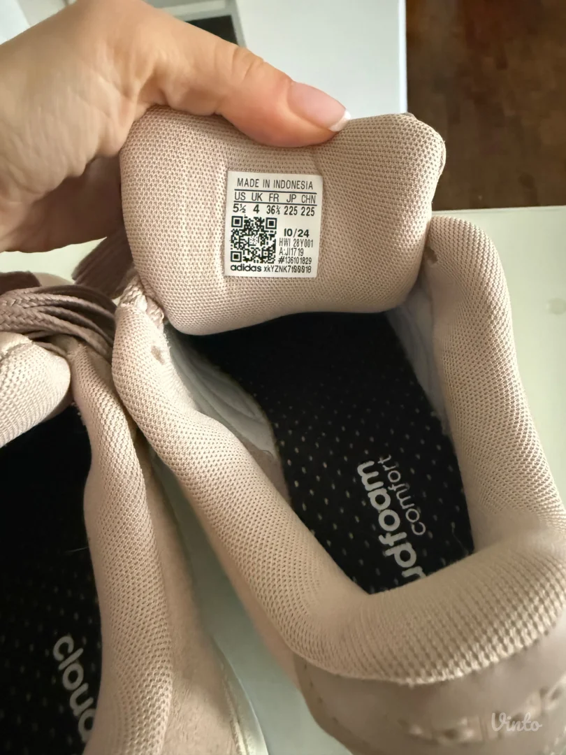 Adidas cloudfoam confort ženske patike