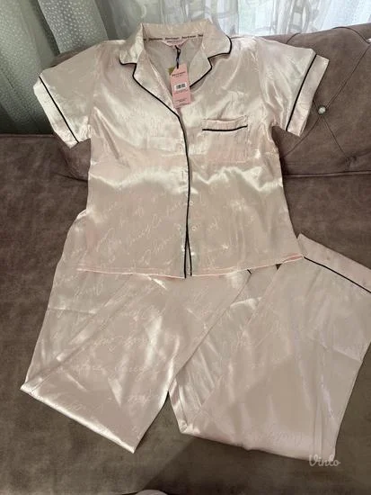 NOVO Juicy Couture pidžama