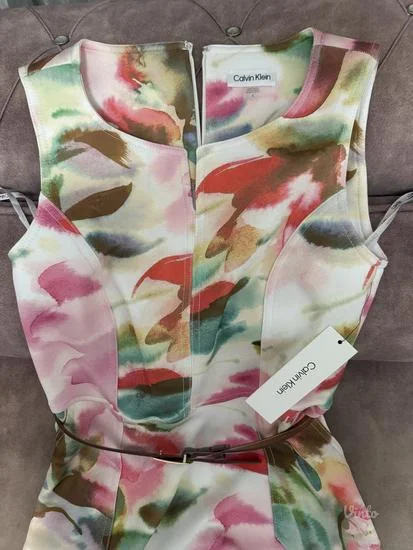 Calvin Klein haljina NOVO