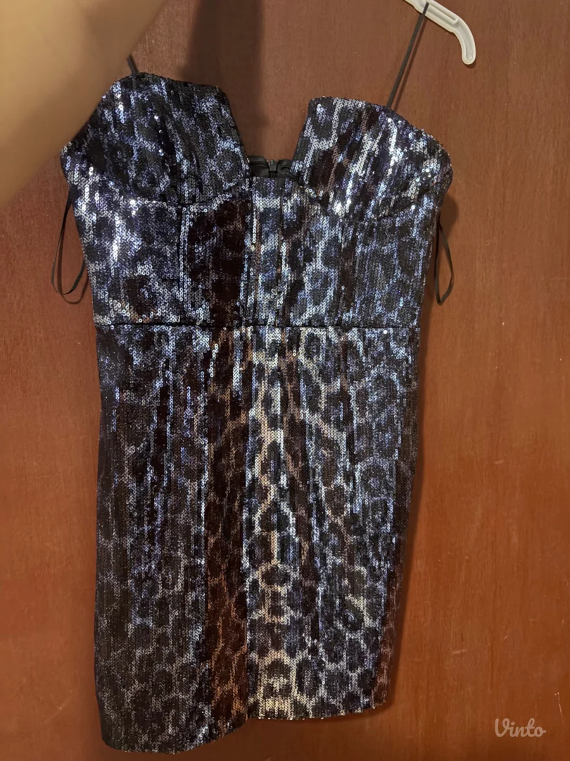 Zara svecana haljina