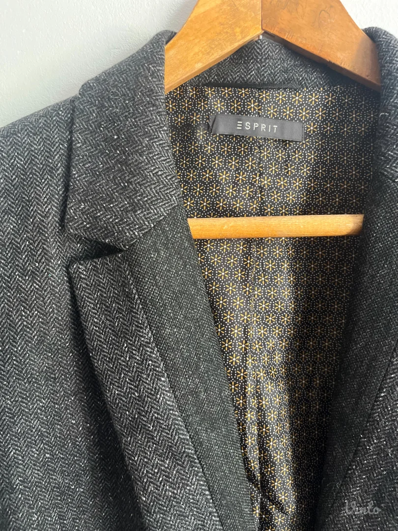 Esprit sako vel. 42