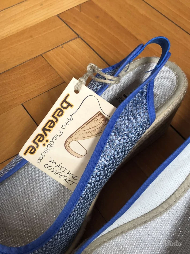 Sandale sa platformom