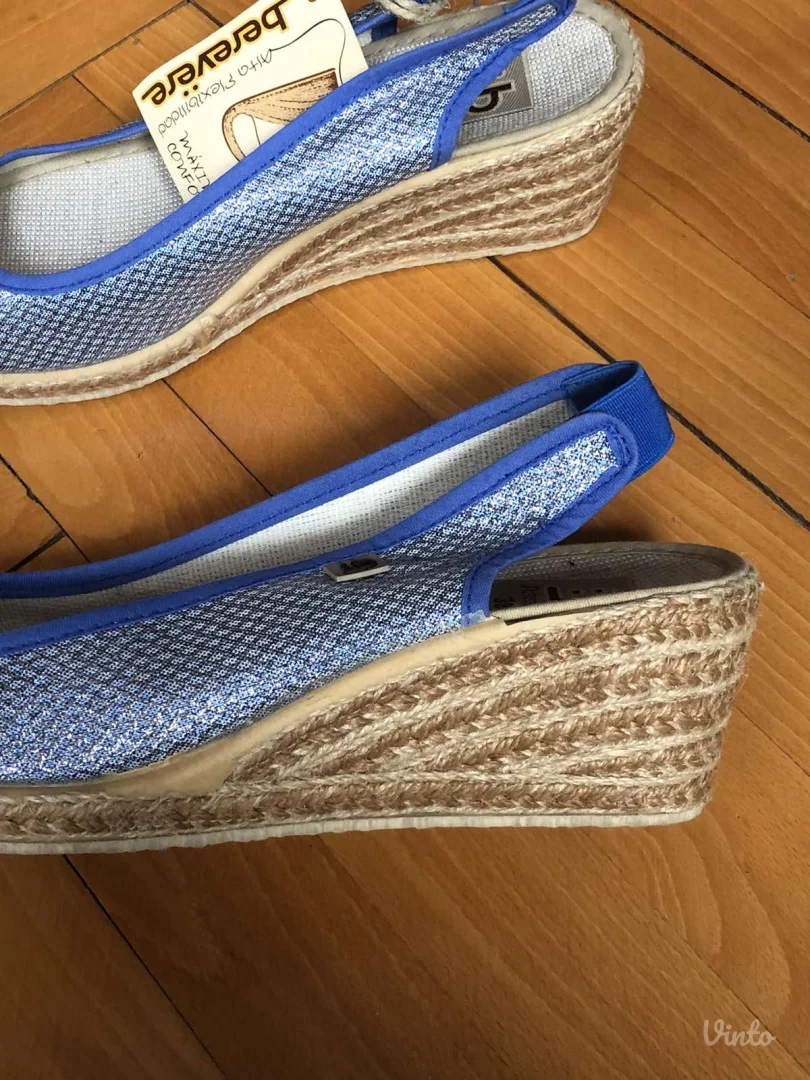 Sandale sa platformom