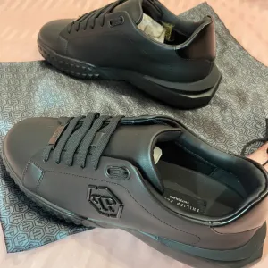 Luksuzne Philipp Plein patike