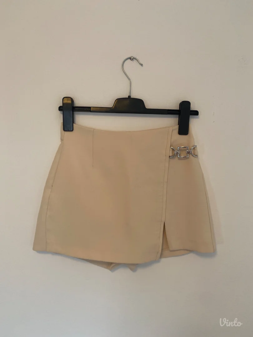 Bershka - krem skort