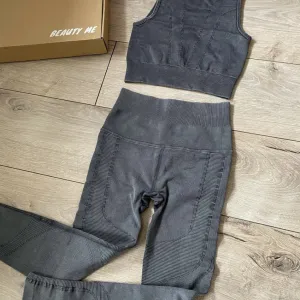 Beautyme komplet helanke i topić