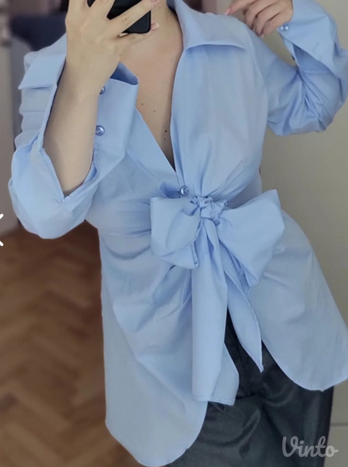 Plava kosulja sa masnom