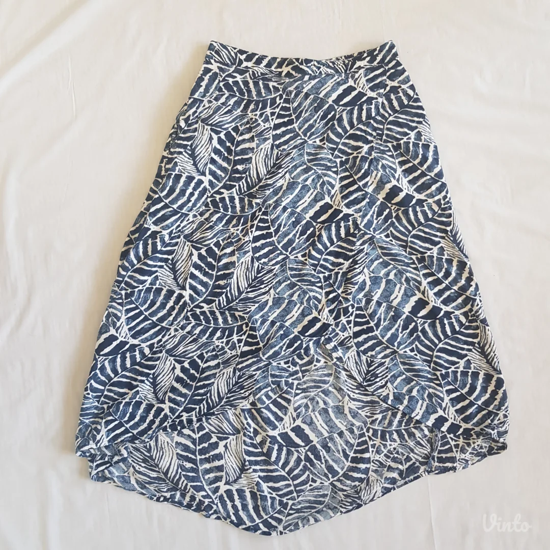 H&M suknja sa dzepovima